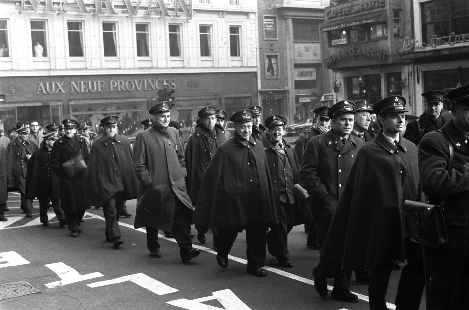 Stakingen in Brussel, Bestanddeelnr 911-9117