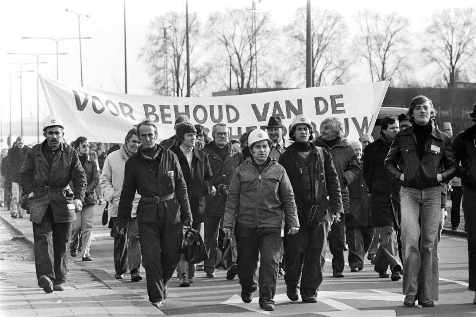 Staking en demonstratie bedrijven (NDSM, ADM, Verschure, VMF-Stork, e.a.) in Ams, Bestanddeelnr 929-0115