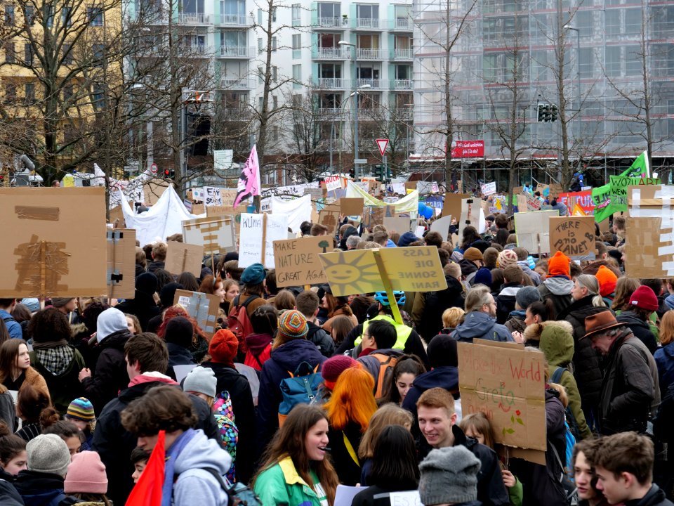 Start of the FridaysForFuture demonstration Berlin 15-03-2019 08