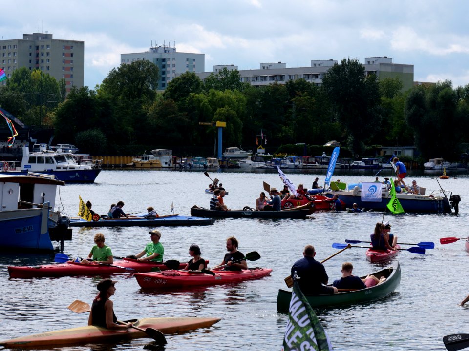 Start of the Coal and Boat demonstration 2019 75