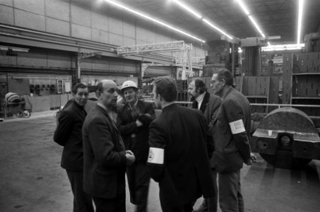 Staking bij Hoogovens, lege werkplaats, Bestanddeelnr 926-2367