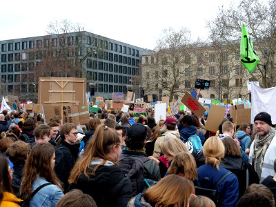 Start of the FridaysForFuture demonstration Berlin 29-03-2019 06