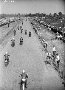 Start van de 350cc-klasse internationaal., Bestanddeelnr 902-2426