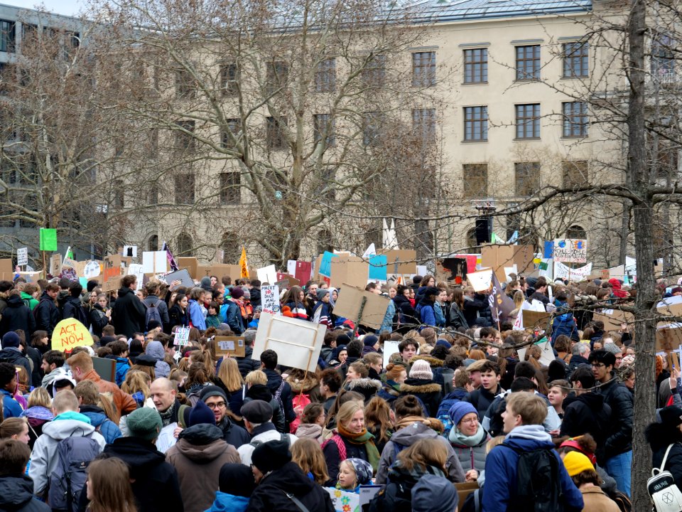 Start of the FridaysForFuture demonstration Berlin 15-03-2019 11