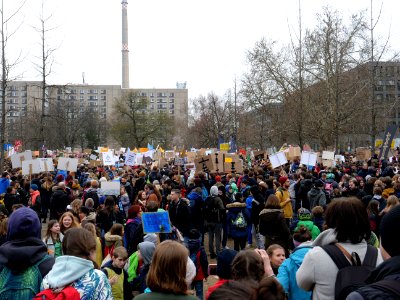 Start of the FridaysForFuture demonstration Berlin 29-03-2019 13
