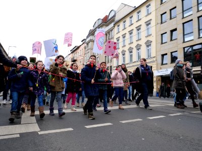 Start of the FridaysForFuture demonstration Berlin 15-03-2019 03