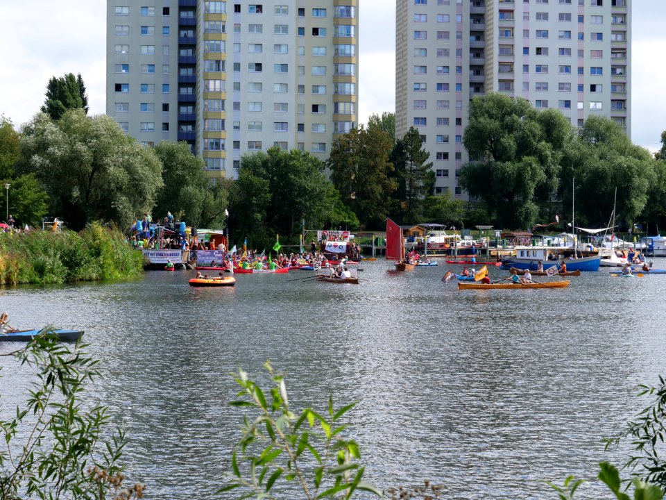Start of the Coal and Boat demonstration 2019 31