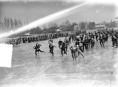Start schaatsronde Loosdrecht, Bestanddeelnr 906-2891