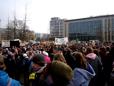 Start of the FridaysForFuture Demonstration 25-01-2019 Berlin 08