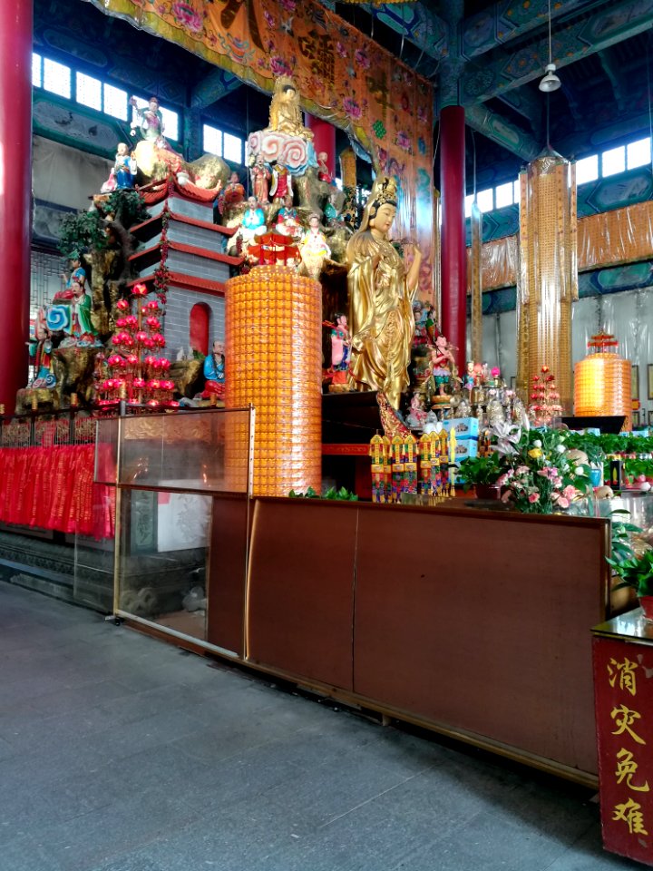 Statue of Guanyin, Kaifu Temple, picture2
