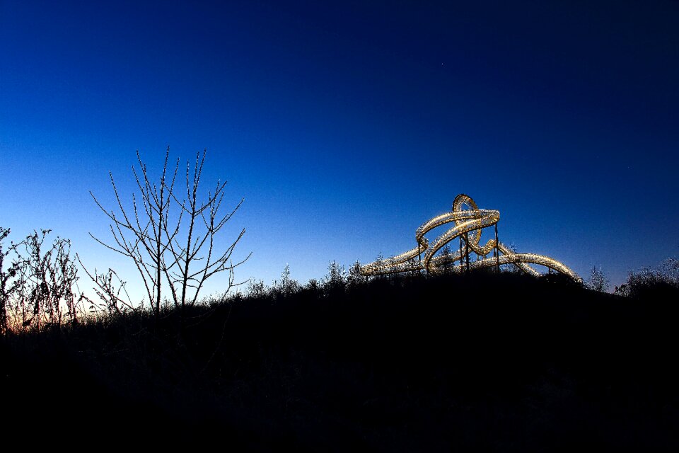 Landmark stairs looping