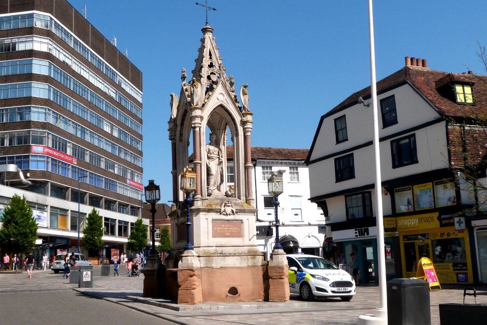 Statue of Queen Victoria, Maidstone