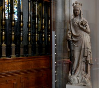 Statue of Saint Catherine Gravenkapel Kortrijk 17052015 5