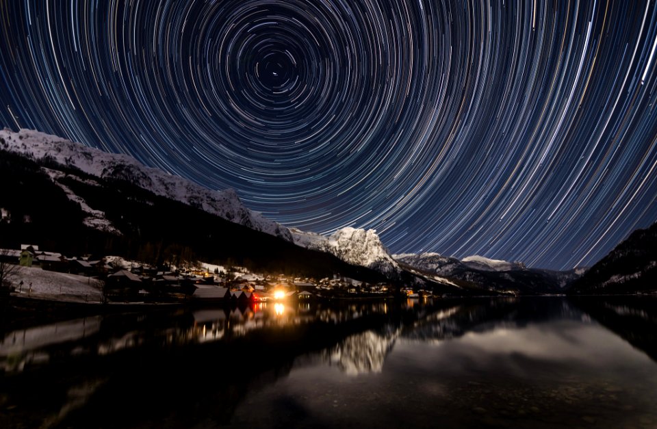 Startrails (208478027)