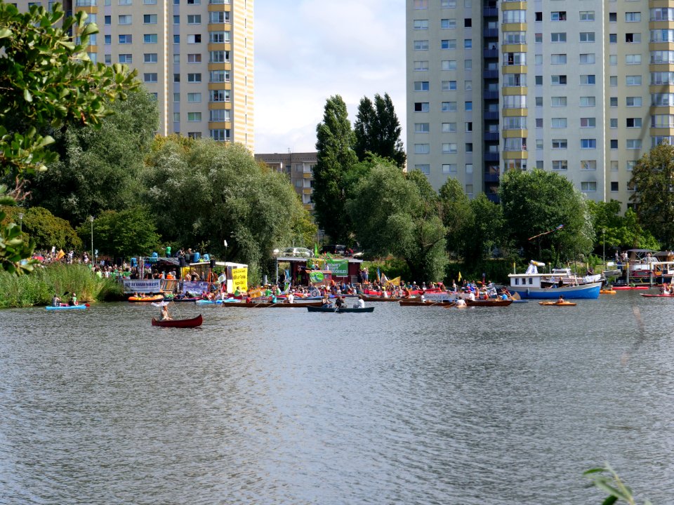 Start of the Coal and Boat demonstration 2019 40