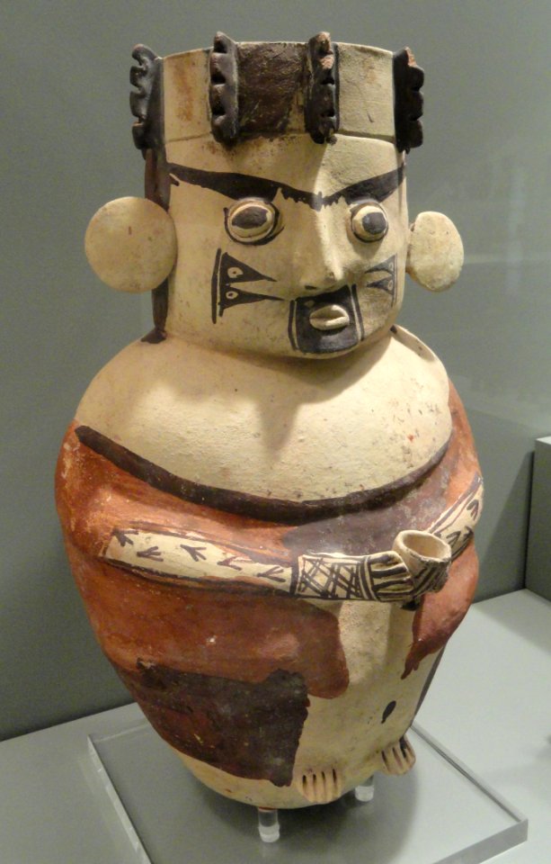 Standing Male Figure holding a cup, 1100-1450 AD, Chancay culture, central coast Peru, earthenware with brown-black on white slip - Gardiner Museum, Toronto - DSC01223