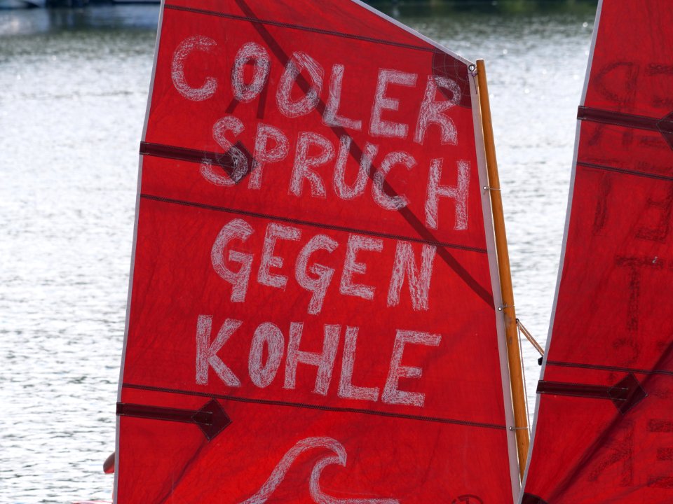 Start of the Coal and Boat demonstration 2019 72