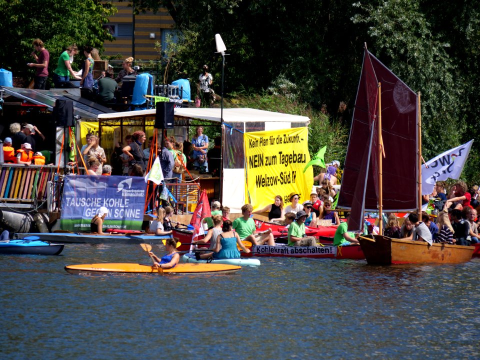 Start of the Coal and Boat demonstration 2019 51