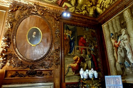 State Drawing Room, with tapestries by Mortlake, London, mid 1630s - Chatsworth House - Derbyshire, England - DSC03194