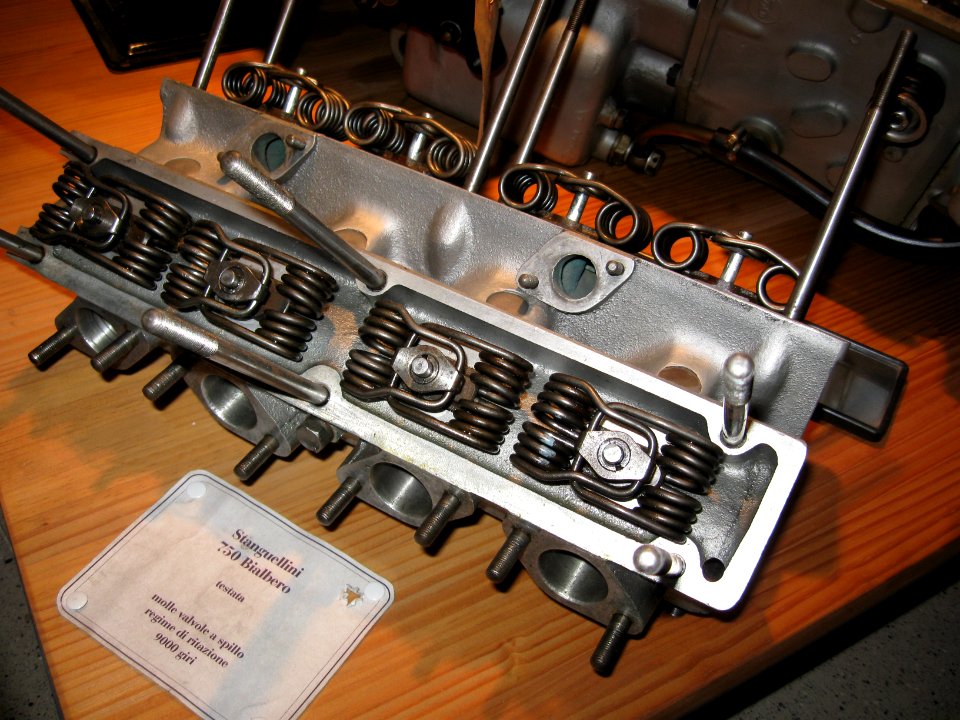 Stanguellini cylinder head