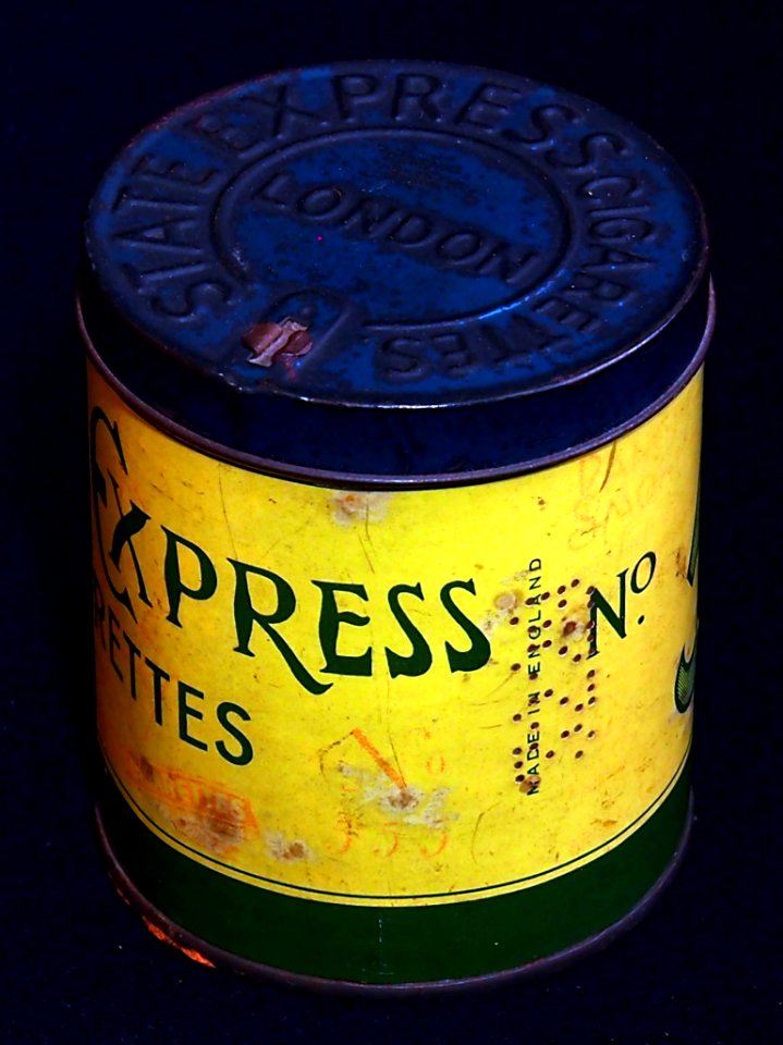 State Express cigarettes No 555 tin, photo02