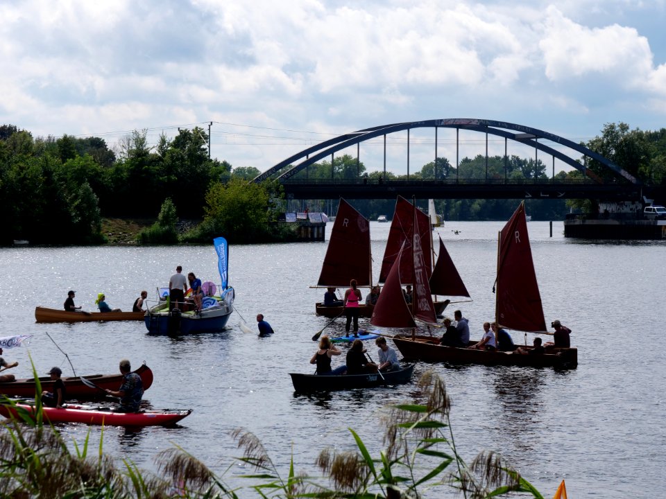 Start of the Coal and Boat demonstration 2019 28