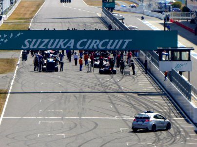 Starting grid of Super Formula Public Test at Suzuka Fan Thanksgiving Day photo