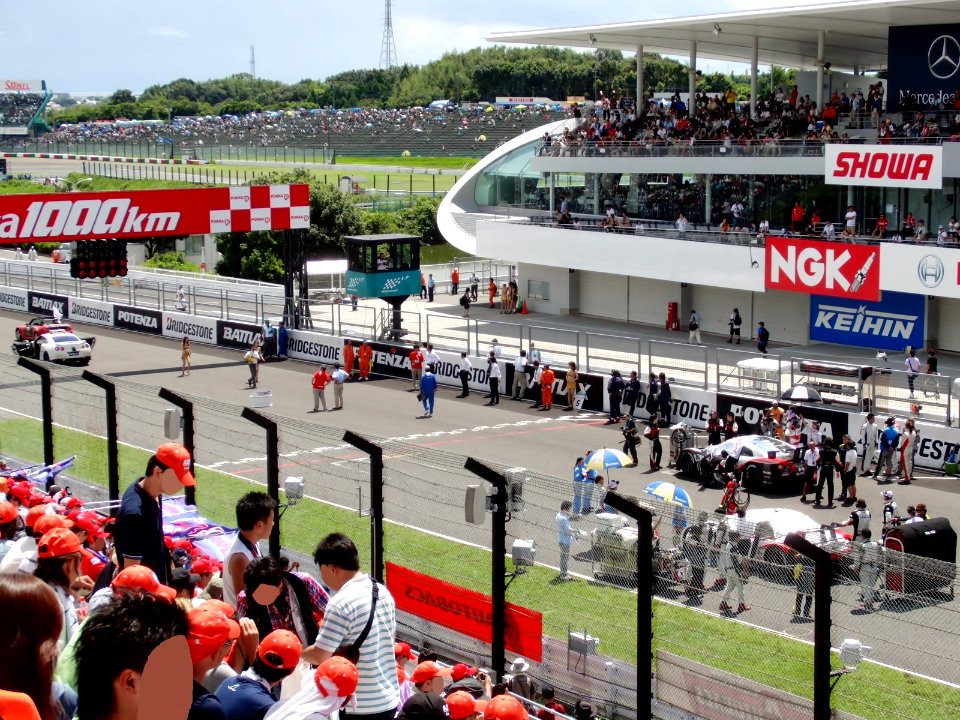 Starting grid at 2012 Pokka 1000km (3)