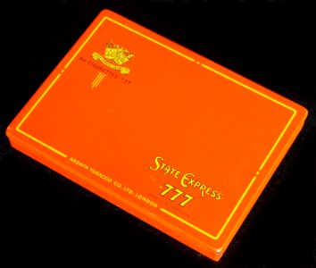 State Express 777 Three Sevens cigarettes tin, pic2