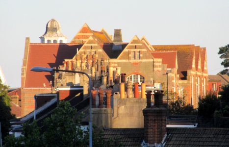 Stanford Road School seen from Highcroft Villas, Prestonville, Brighton (August 2016)