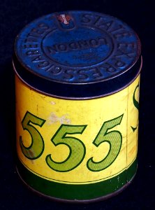 State Express cigarettes No 555 tin, photo01