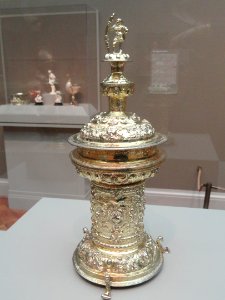 Standing Salt with Cover, 1583-1584, London, silver gilt - Art Institute of Chicago - DSC09693
