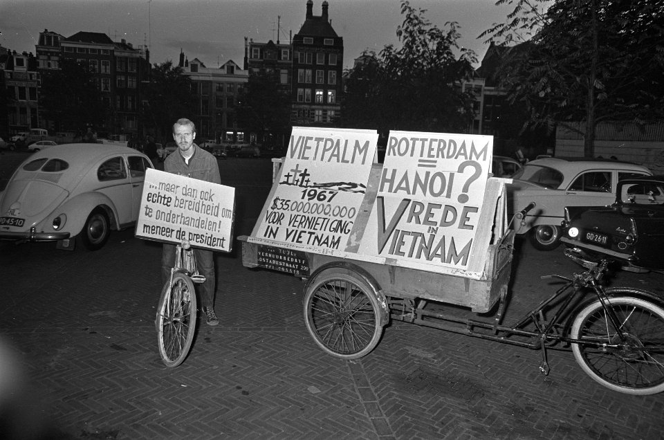 Start van het Amsterdamse petitionnementen voor Vietnam, Bestanddeelnr 919-6115