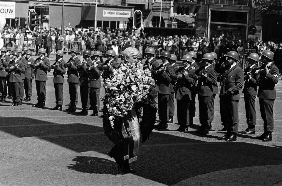 Staatsbezoek van president Von Weizsäcker van West Duitsland president Von Weiz, Bestanddeelnr 933-3407
