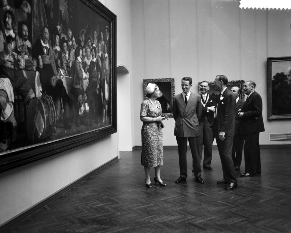 Statiebezoek koning Boudewijn , bezoek Rijksmuseum, aankomst, Bestanddeelnr 910-5020