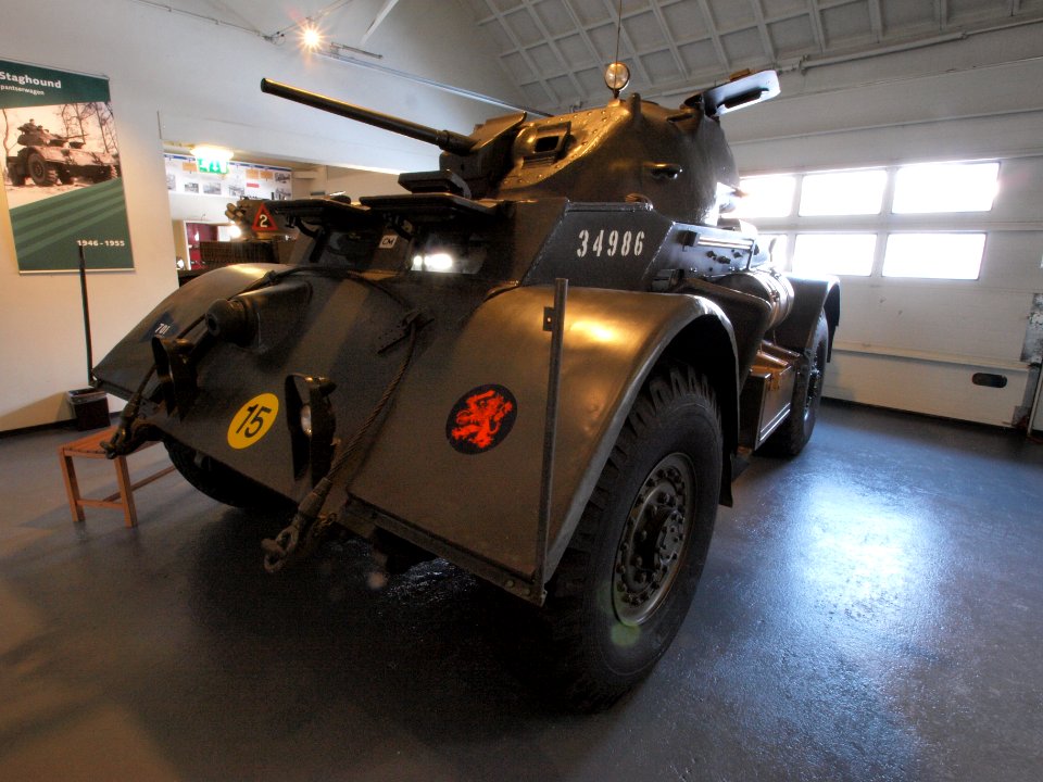Staghound T17 E1 pic-2