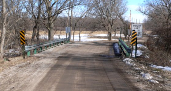 Stagecoach Road bridge W of SW 28th from W 1