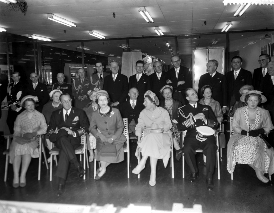 Staatsbezoek van koningin Elizabeth II van Engeland en prins Philip aan Nederla…, Bestanddeelnr 909-4454