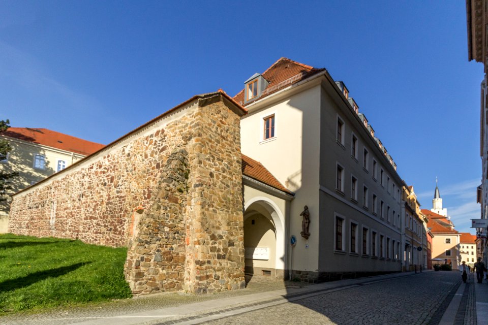 Stadtmauer am Neumarkt in Löbau (2)