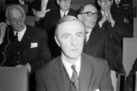 Staatssecretaris van Justitie Klaas Wiersma, Bestanddeelnr 924-4084