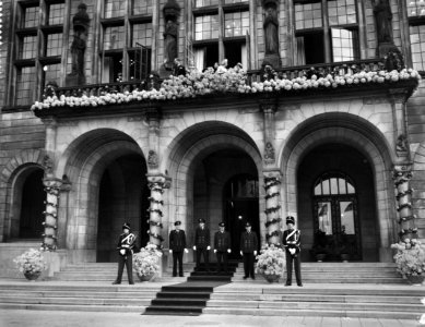 Staatsbezoek van koningin Elizabeth II van Engeland en prins Philip aan Nederla…, Bestanddeelnr 909-4441