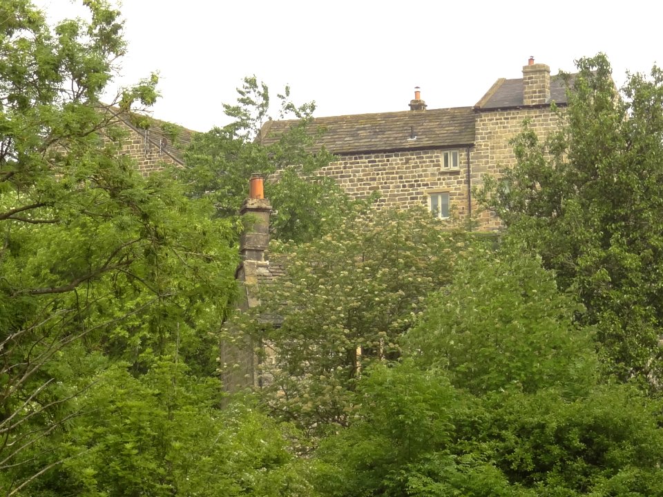 Stable, Granary Range, Cottage And Attached Archway East Of Moseley Farmhouse