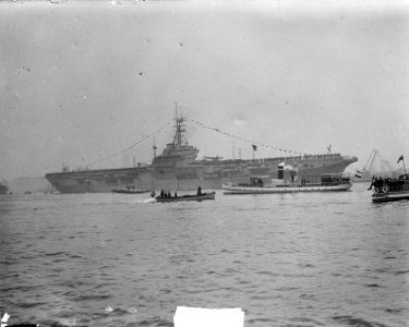 Stad Rotterdam langs de Karel Doorman, Bestanddeelnr 903-7743
