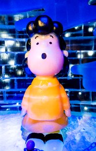 Charlie brown characters lucy christmas