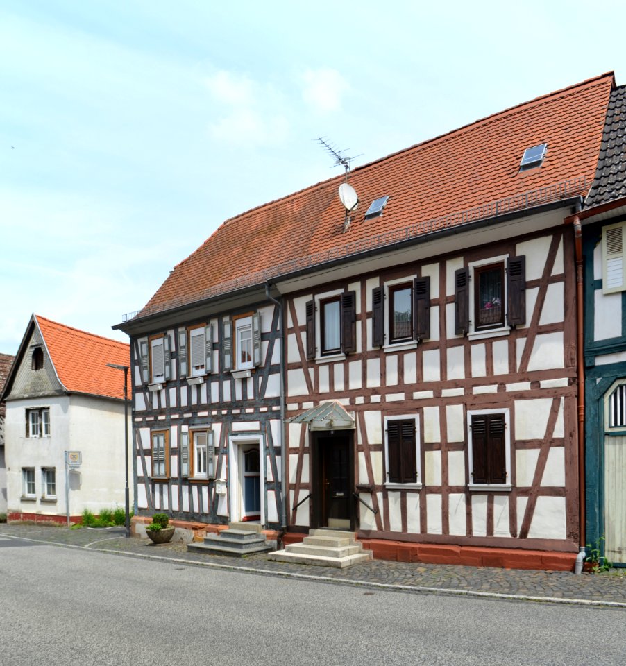 Staden, Parkstraße 11-13 (1)