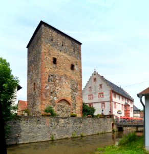 Staden, Torturm und Ysenburger Schloss
