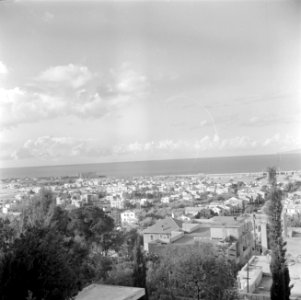 Stad gezien vanaf de Karmelberg, Bestanddeelnr 255-0243