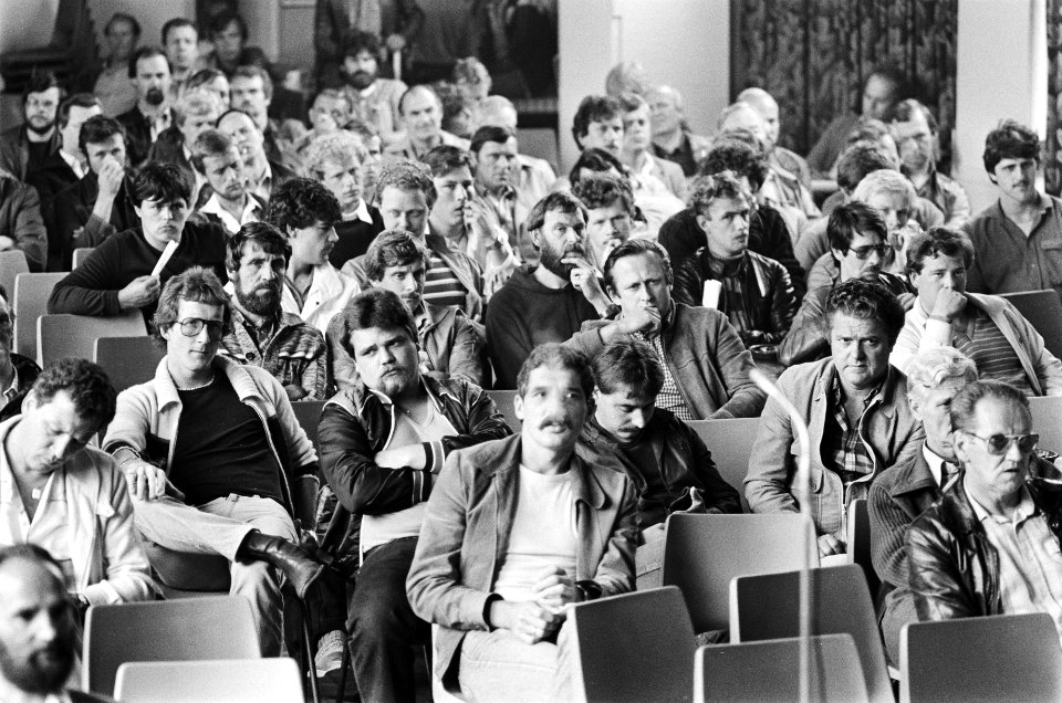 Stakingen in Rotterdam stakers EMO tijdens stemmingen, Bestanddeelnr 932-1769