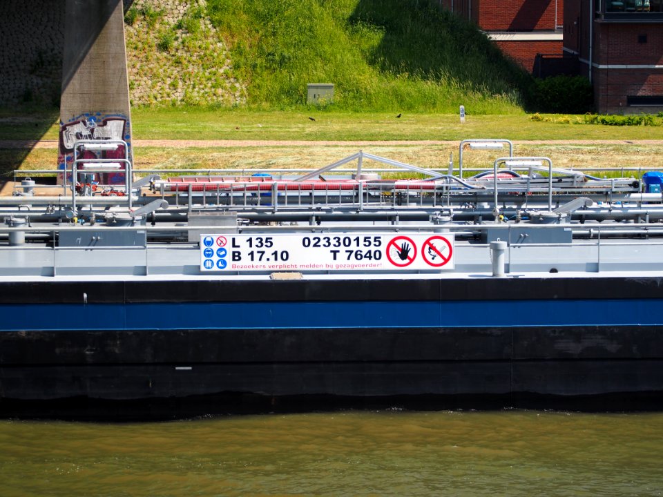 Staatsman - ENI 02330155, Amsterdam-Rijn kanaal, pic2