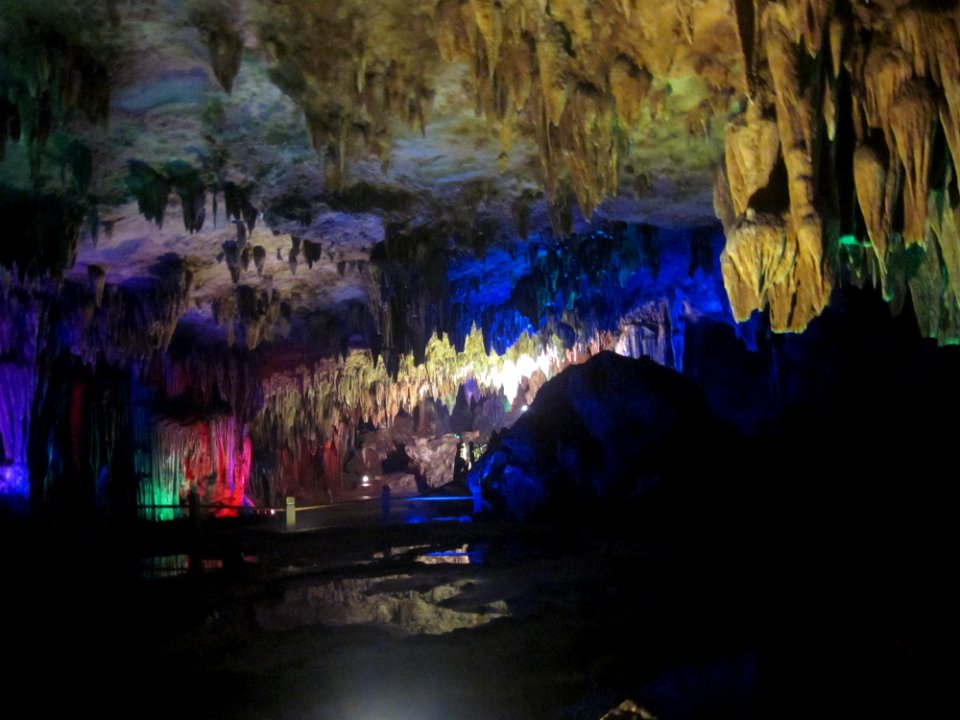Stalactites, Boyue Cave, picture33